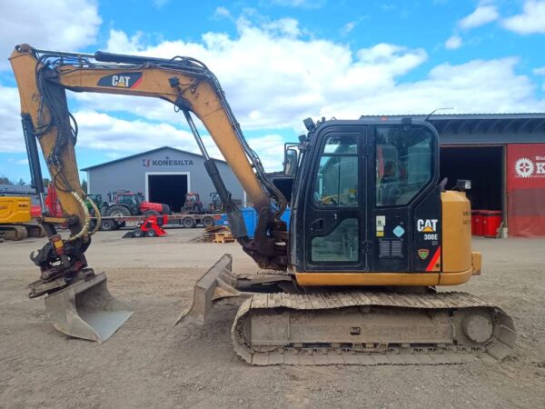 CAT 308E PYÖRITTÄJÄLLÄ