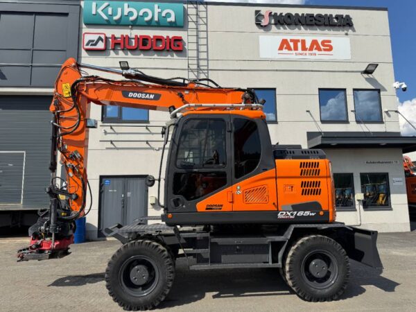 Doosan DX 165 W-5
