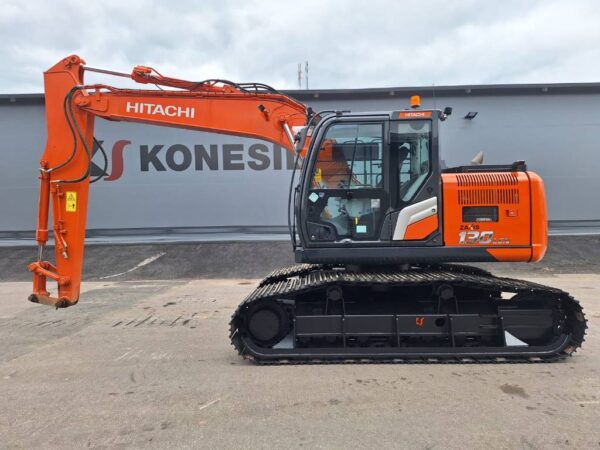 Hitachi ZX130LC-7M  -SUOLUSTA-