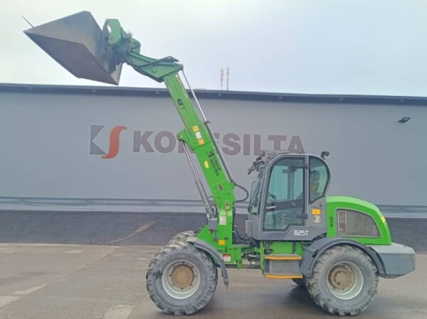 Greenmaster 825T TELEKUORMAAJA