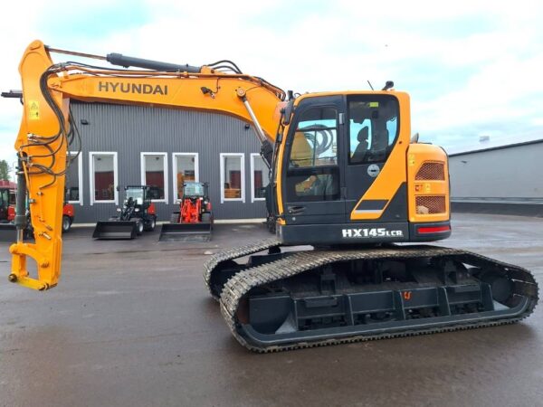 Hyundai HX145LCR  -SUOALUSTA-  900MM TELAT