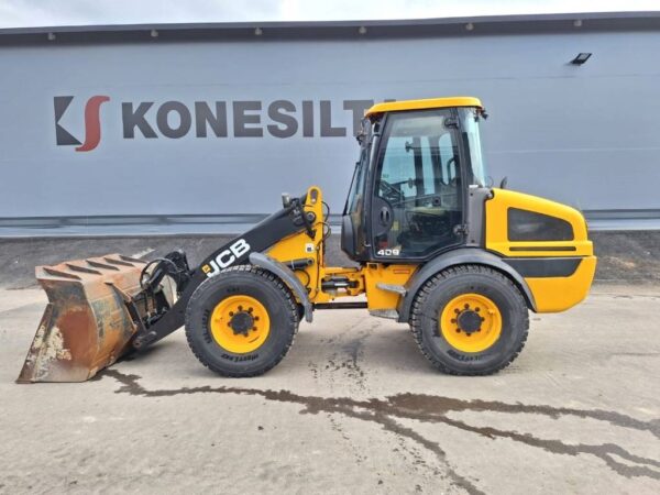 JCB 409 AURA, HIEKOITIN YM.