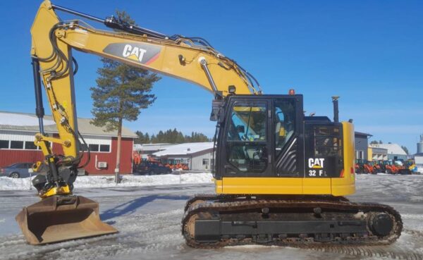 CAT 325FLCR ENGCON, 3D-LAITTEET, YM.