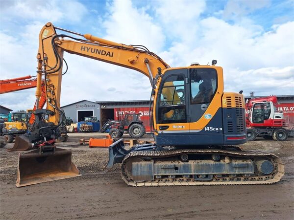 Hyundai R145LCR-9A PYÖRITTÄJÄLLÄ