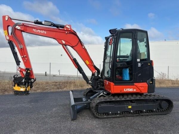 Kubota U56-5 ENGCON PIHDEILLÄ