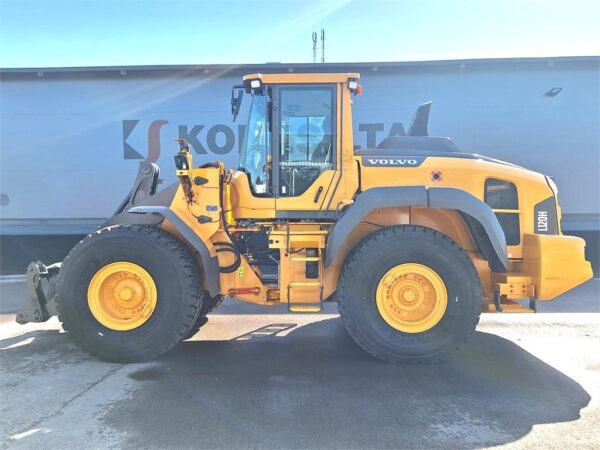Volvo L120H VIPUOHJAUS, YM.