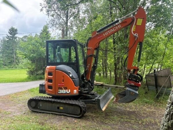 Hitachi ZX38U-6  TUNNIT VAIN 293h
