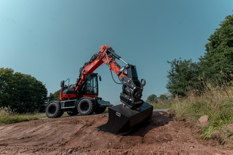 Kubota KW095 työmaalla.
