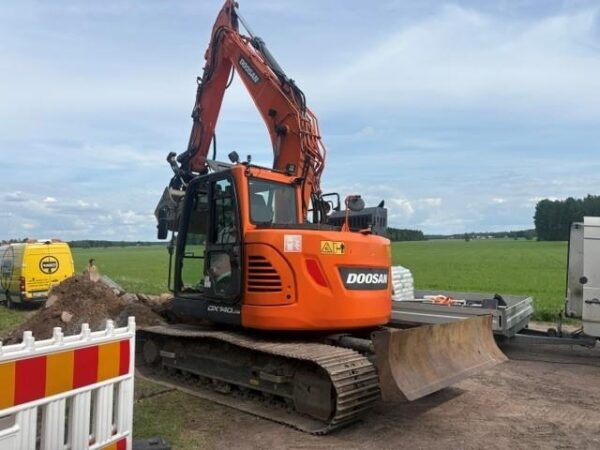 Doosan DX140LCR-5