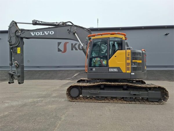 Volvo ECR235EL