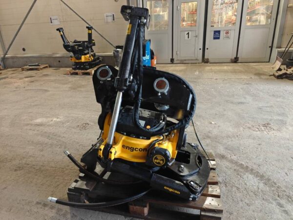 Engcon EC226 TAPPI/NTP10 PIHDEILLÄ VM.-22
