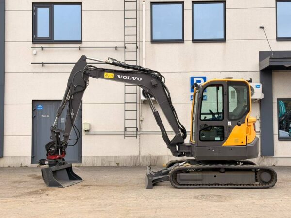 Volvo ECR 58 D Pienet tunnit
